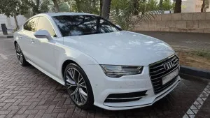 2016 اودي آي ٧ in dubai