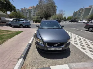 2012 فولفو آس٤٠