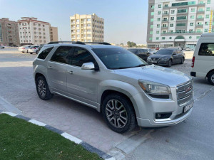 2013 GMC Acadia