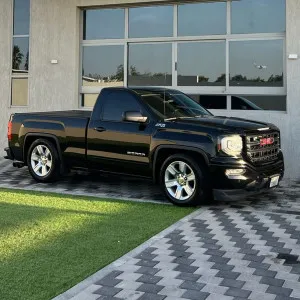 2017 GMC Sierra