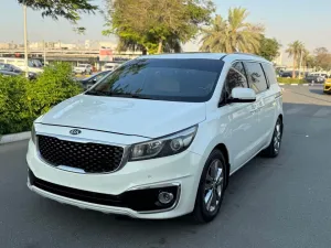 2016 Kia Carnival in dubai
