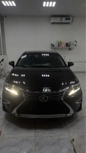2014 لكزس ES - اي اس in dubai