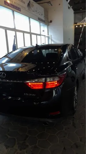 2014 لكزس ES - اي اس