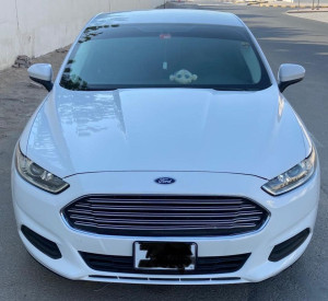 2014 Ford Fusion in dubai