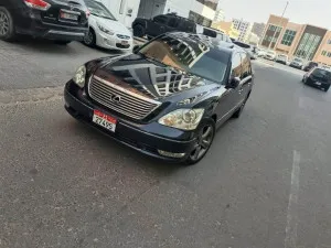 2004 لكزس آل آس ٤٣٠ in dubai