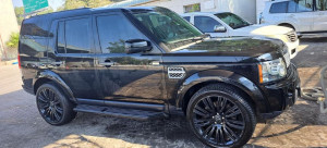 2013 Land Rover LR4 in dubai