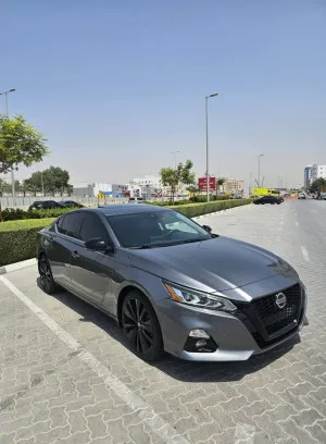 2022 Nissan Altima in dubai