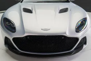 2019 Aston Martin DBS
