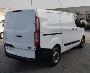 2021 فورد ترانزيت
