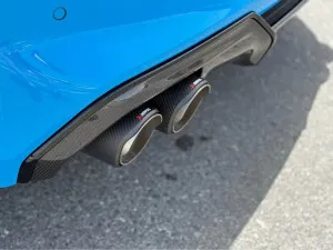 2022 BMW M8