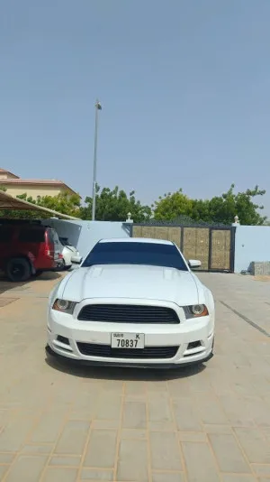 2014 فورد موستانج in dubai