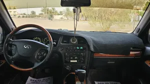 2003 Infiniti QX4