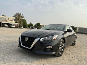 2019 Nissan Altima in dubai