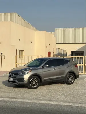 2018 هيونداي سانتا في in dubai