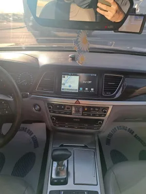 2020 Genesis G80