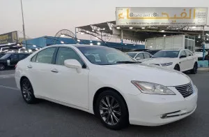 2008 Lexus ES in dubai