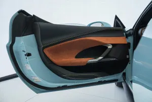 2025 فيراري 296 جي تي بي