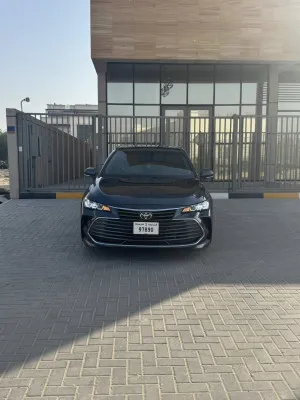2023 تويوتا افالون in dubai