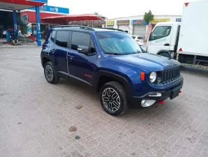 2017 Jeep Renegade in dubai