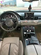 2013 اودي اس ٨