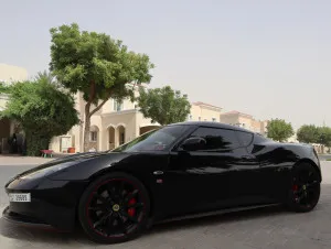 2014 لوتس ايفورا