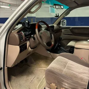 2000 Toyota Land Cruiser
