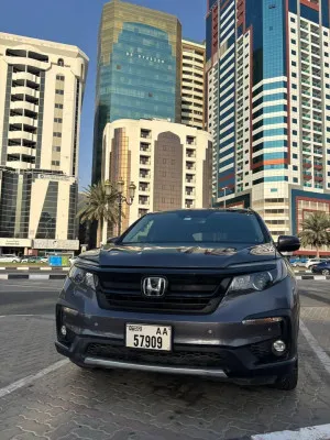 2021 Honda Pilot in dubai
