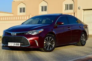 2016 Toyota Avalon in dubai
