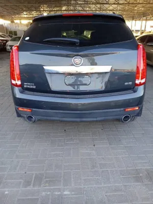 2016 كاديلاك اس ار اكس