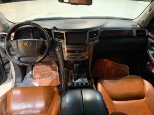 2013 Lexus LX 570