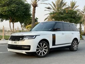 2015 Land Rover Range Rover in dubai