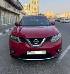2015 Nissan XTrail in dubai