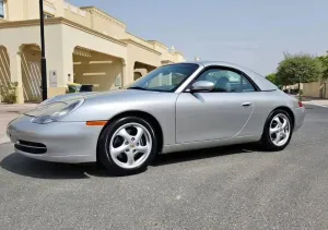 2000 Porsche 911 Carrera in dubai