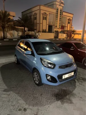 2013 كيا بيكانتو in dubai