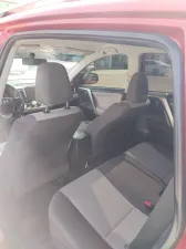 2015 تويوتا راف ٤