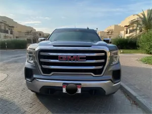 2021 GMC Sierra in dubai