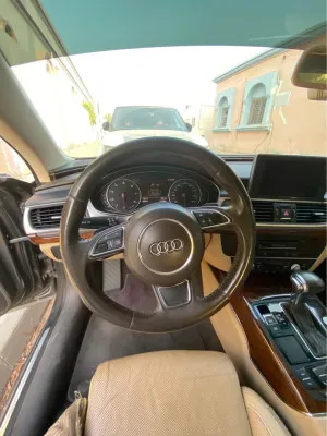 2011 اودي آي ٧