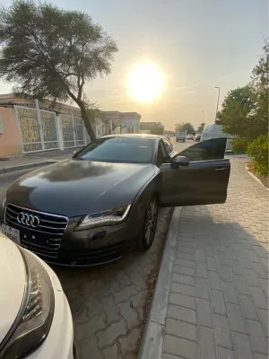 2011 اودي آي ٧