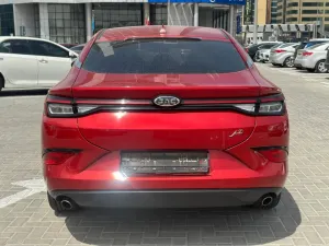 2022 JAC J7