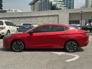 2022 JAC J7