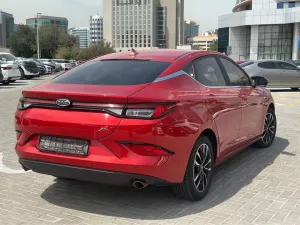 2022 JAC J7