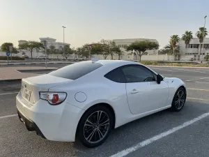 2015 تويوتا ٨٦