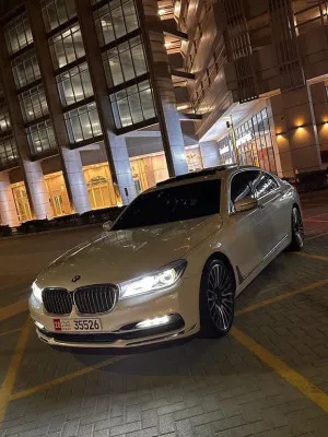 2018 بي أم دابليو الفئة - 7   in dubai