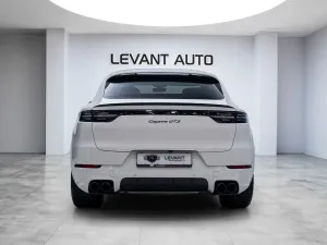 2022 بورش كاين