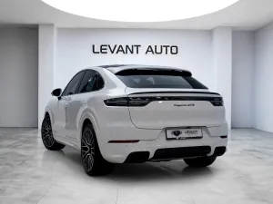 2022 بورش كاين