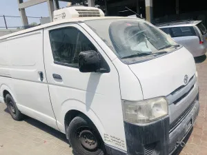 2017 Toyota Hiace in dubai