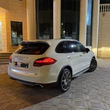 2011 بورش كاين