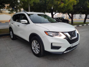 2020 Nissan Rogue in dubai