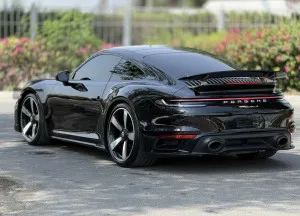 2024 Porsche 911 Carrera