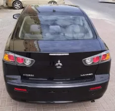 2017 ميتسوبيشي لانسر